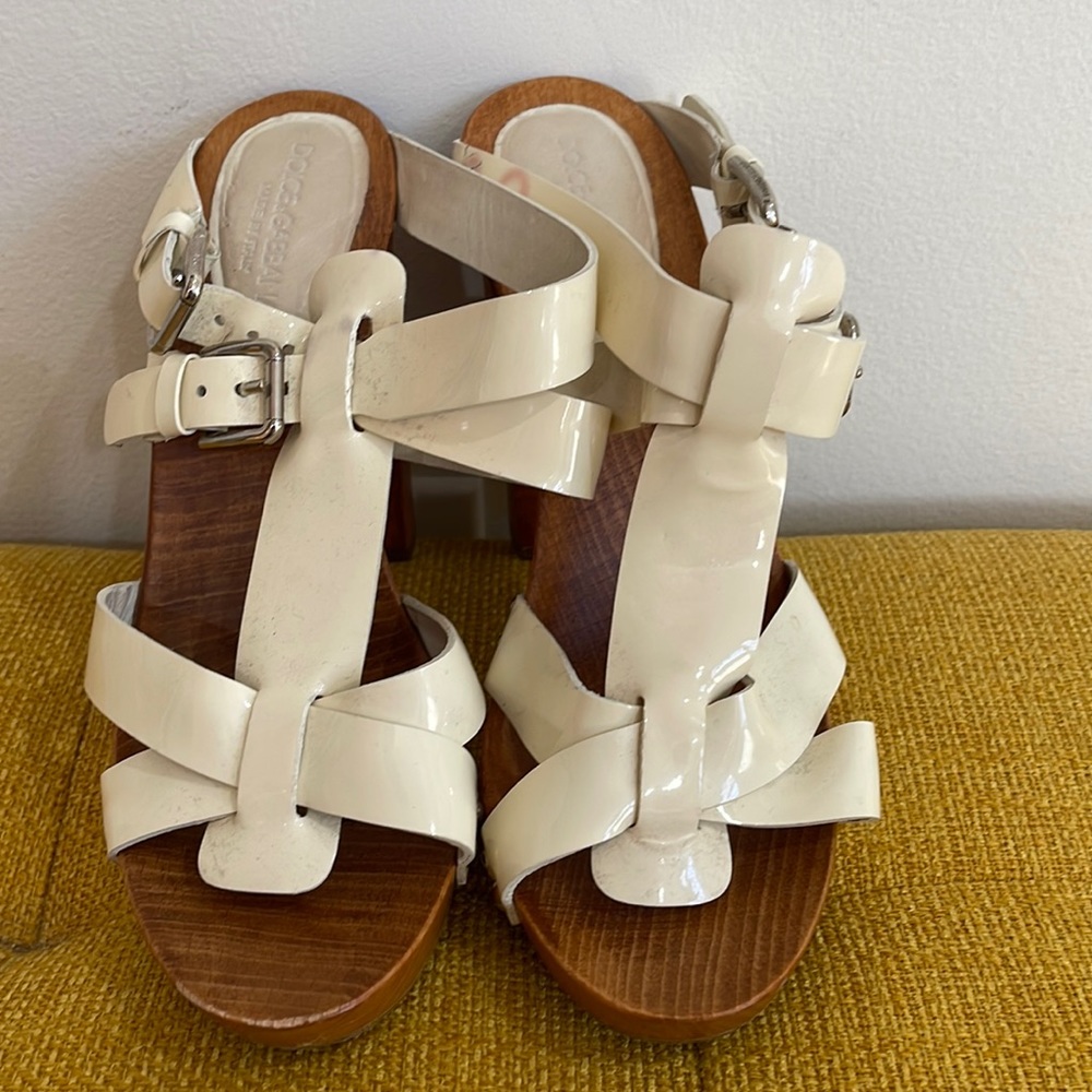 Vintage Dolce& Gabanna cream Size 38 # 8431 38 sandal🍀🎂